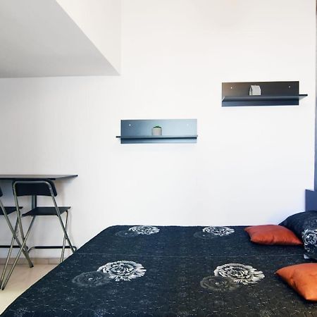 Bucharest Studio Экстерьер фото
