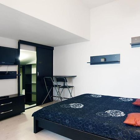 Bucharest Studio Экстерьер фото