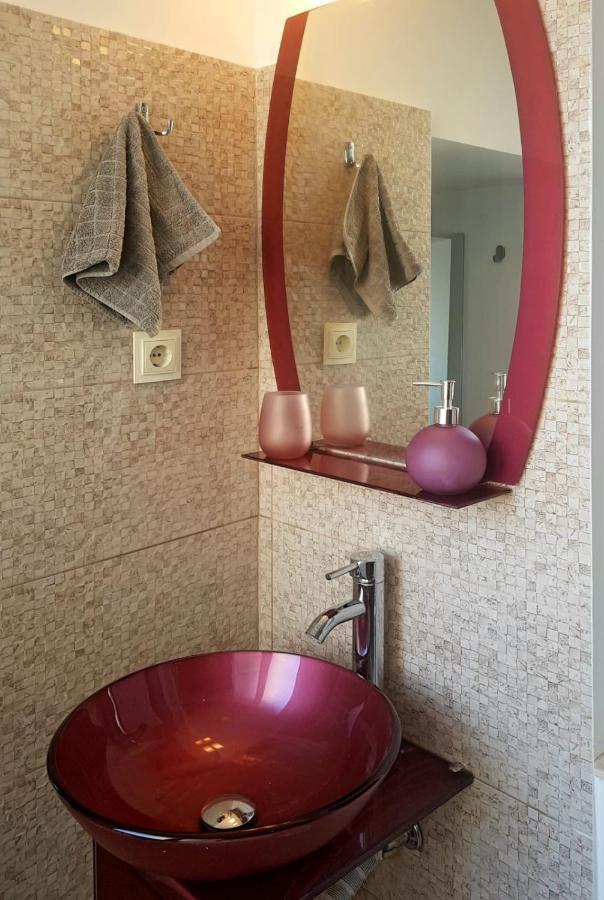 Bucharest Studio Экстерьер фото